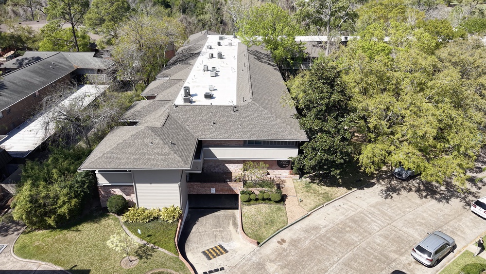 Woodway Glen Townhomes in Hunters Creek Village